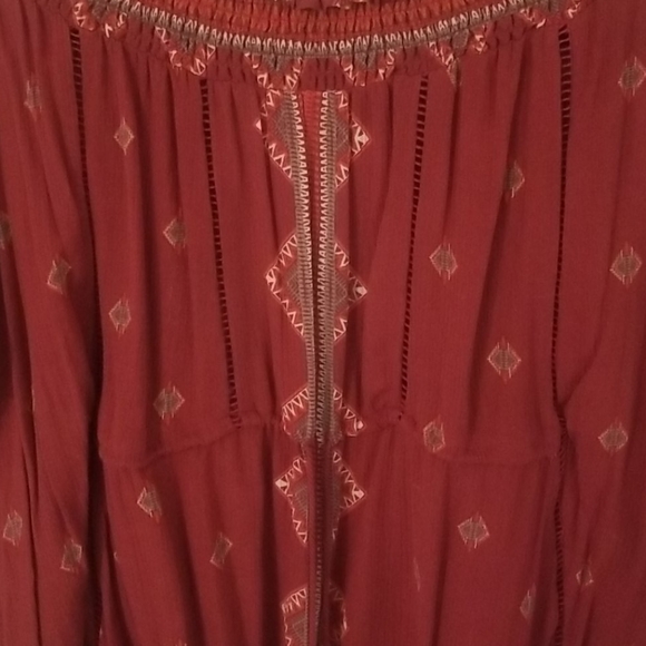 C+J Collection off-shoulder boho top - Picture 4 of 6